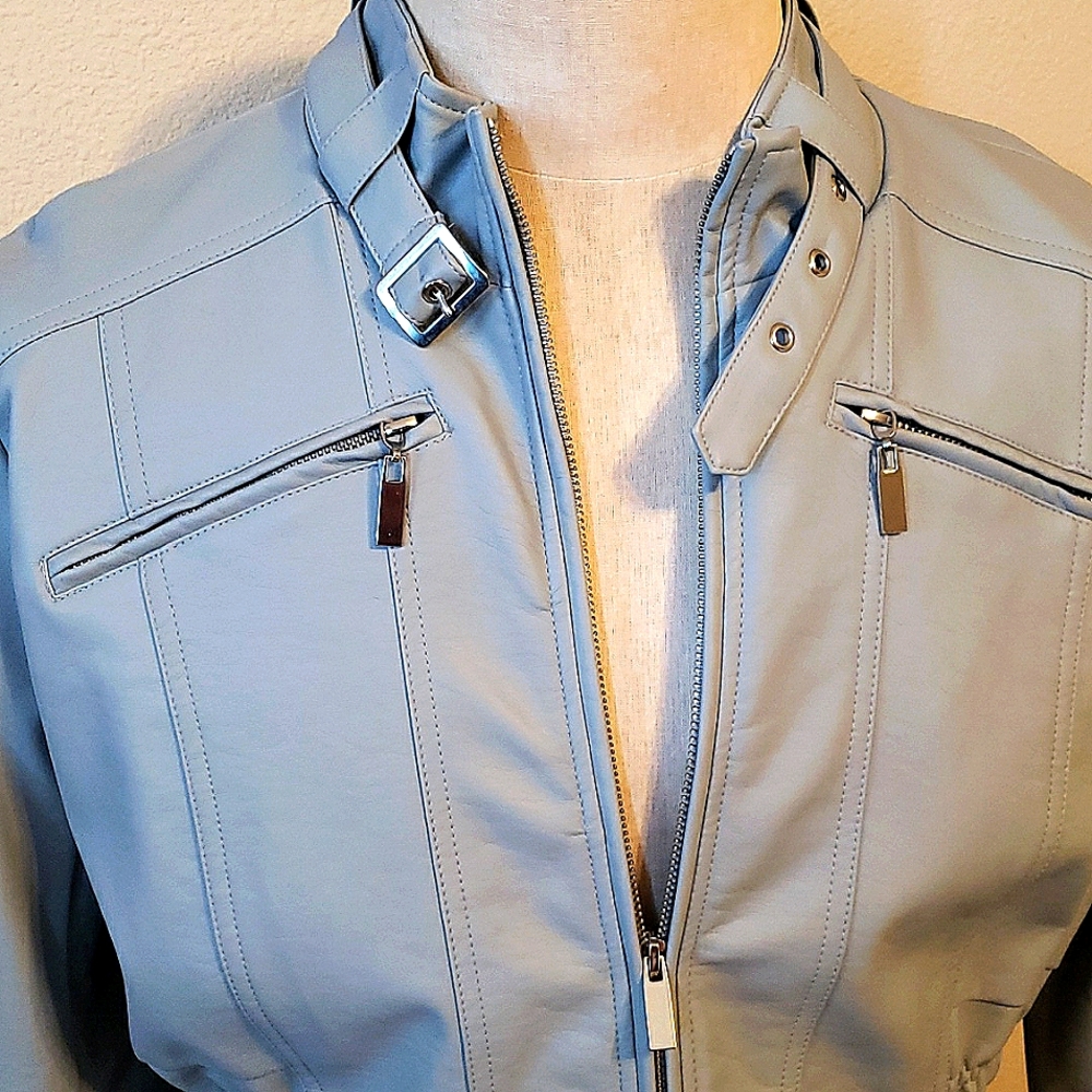 Womens jacket - Picture 7 of 8